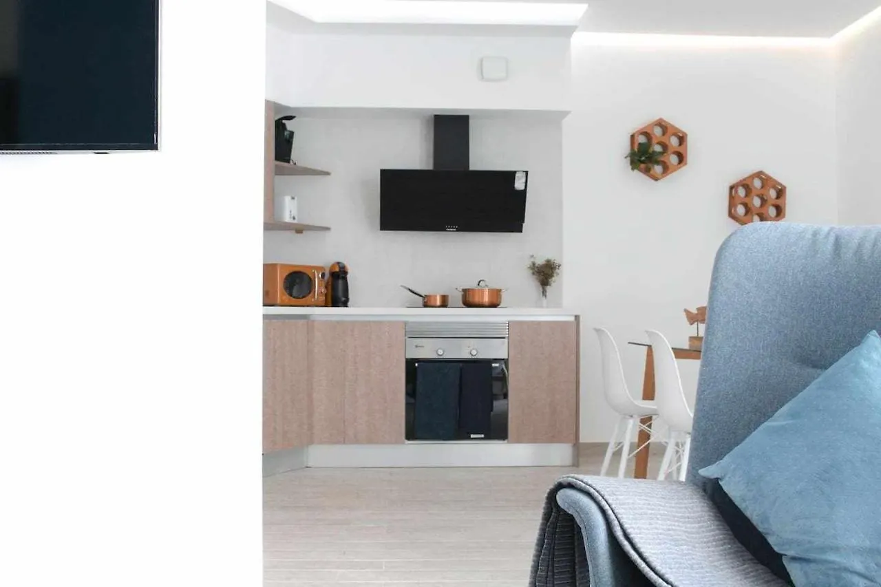 אדחה Ocean Garden Suite 108 Con Jardin Privado Y Vista Al Mar